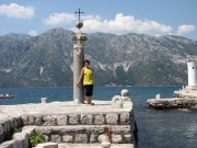 Czarnogóra - Boka Katorska - na wysepce Gospa de Skrpjela - tak romantycznie 