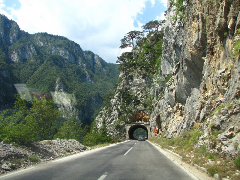 Czarnogóra -wzdłuż Pivsko Jezera do granicy z Bośnią i Hercegowiną